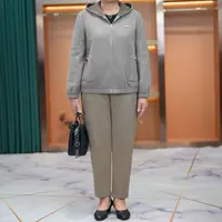 大码胖妈妈装加肥加大连帽针织拉链外套2025秋中老年休闲口袋上衣