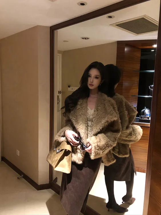 人造皮草 环保皮草冬季加绒加厚千金风翻领宽松毛毛外套女
