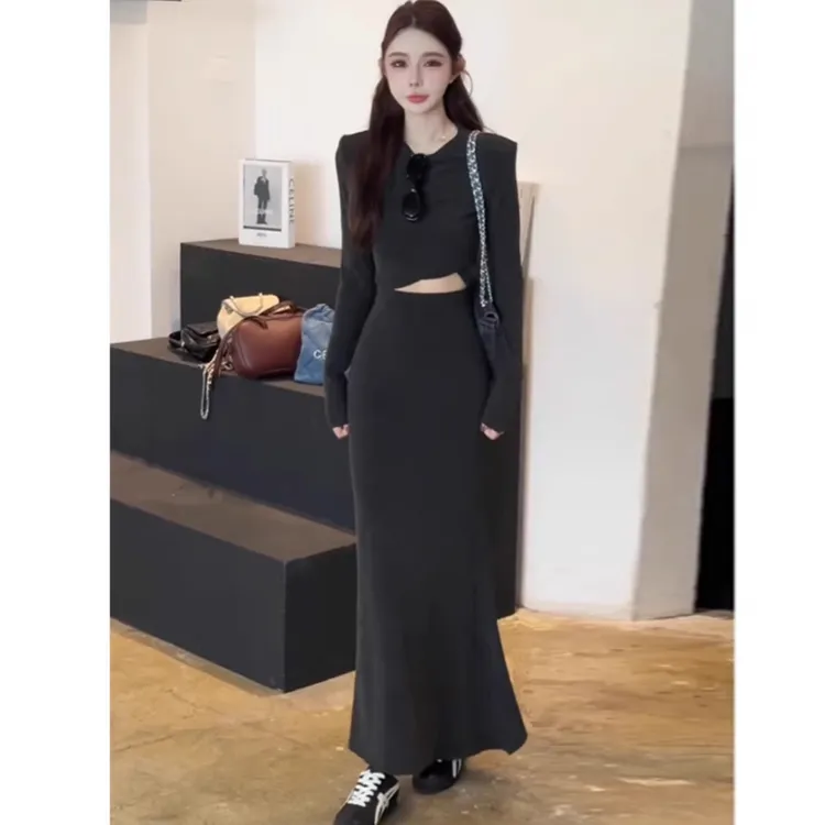 纯欲辣妹气质高级感长袖T恤鱼尾半裙早秋新款时尚女装御姐两件套