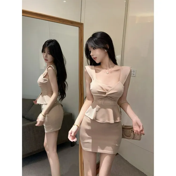 成熟韵味气质秘书包臀短裙子女时髦洋气设计感扭结蕾丝拼接连衣裙