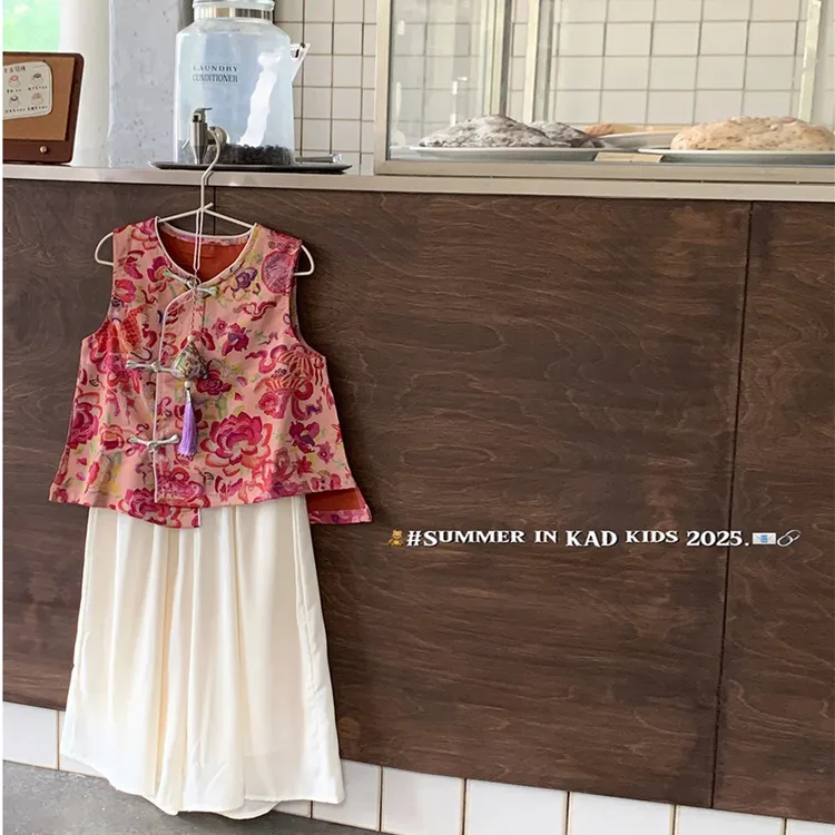 V5049-莲花纹国风马甲套装(送香包）