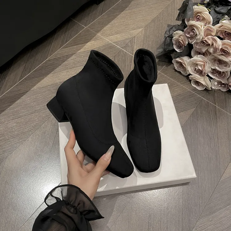 2025新款简约方头瘦瘦靴袜靴秋冬鞋百搭透气时尚休闲鞋冬季黑色