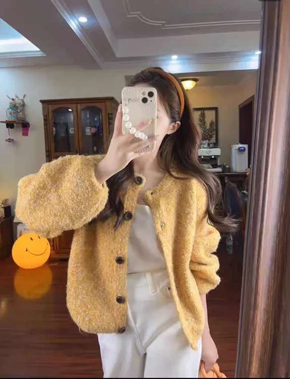 法式复古慵懒感洋气圆领毛衣开衫女秋时尚宽松软糯高级感针织外套