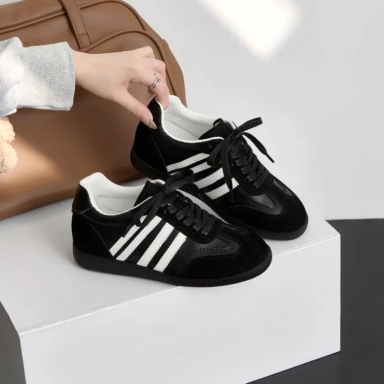 5cm内增高德训鞋女2025新款复古小个子阿甘鞋拼接运动休闲鞋板鞋