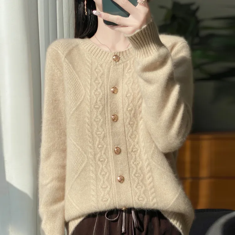 2025秋冬新款羊毛针织开衫女复古提花加厚毛衣针织衫圆领宽松外套