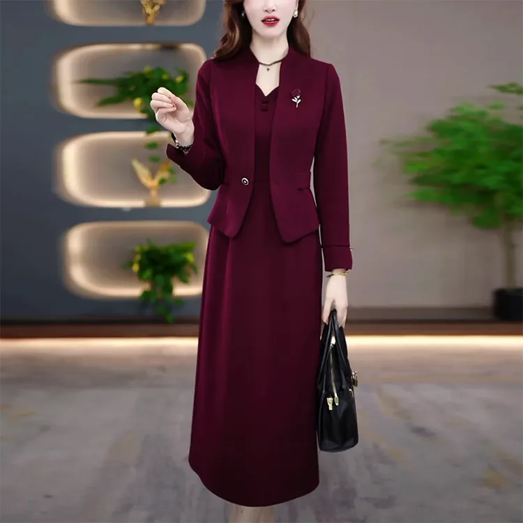 秋季时尚气质百搭显瘦修身大气上档次妈妈装两件套外套＋连衣裙---