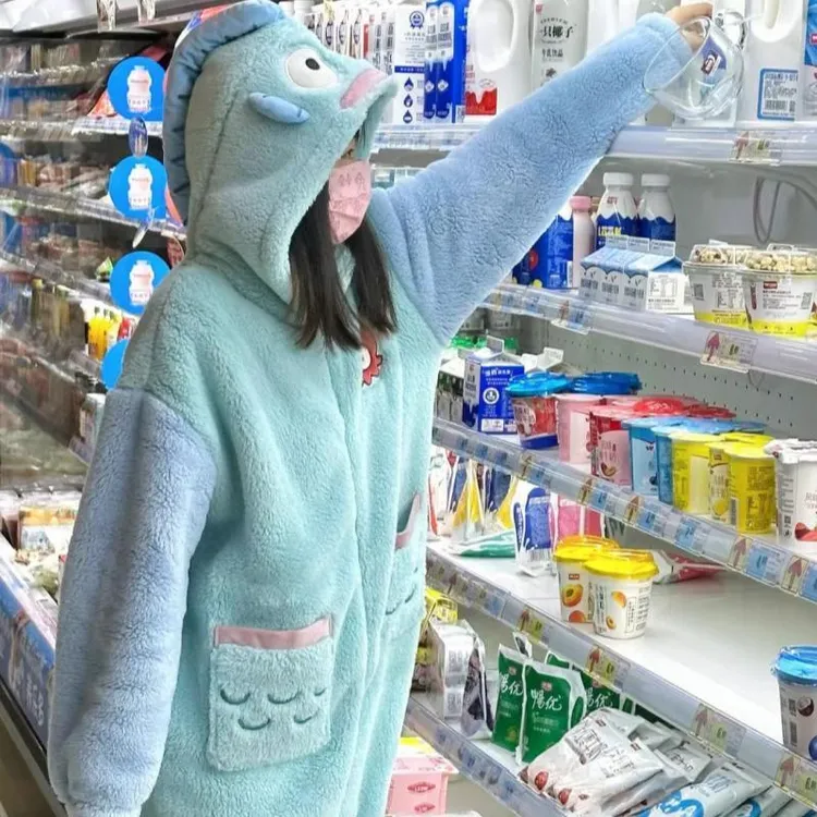 可爱小丑鱼珊瑚绒连体睡衣女冬季加厚毛绒绒一体式家居服连帽睡袍