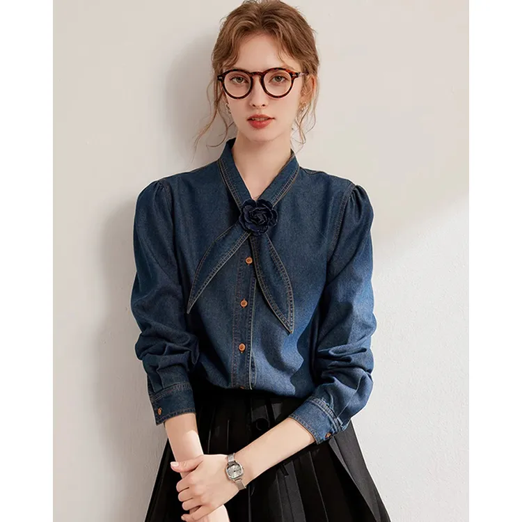 港风复古系带领结蓝色牛仔衬衫女春秋新款设计款时尚宽松百搭上衣
