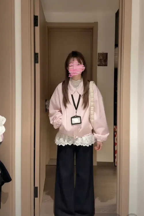 2025秋季新款短外套女韩版小众设计学院风气质温柔甜美翻领夹克