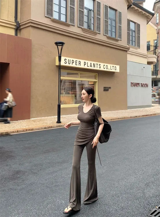 瘦没了纸片人套装修身短袖T恤两件套微喇叭裤套装#礼服裙A780