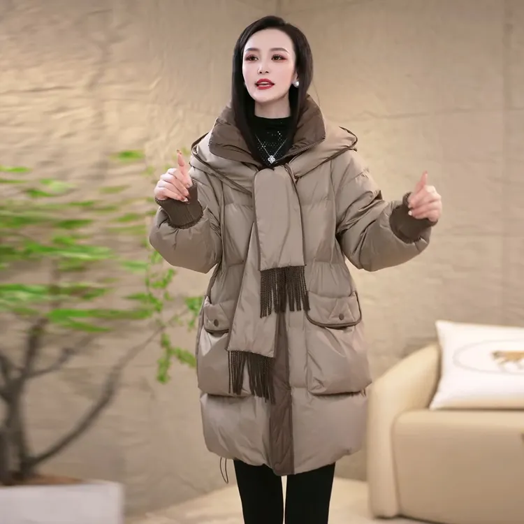 时尚中长款连帽加厚羽绒服2025冬季新款流行妈妈装洋气保暖外套