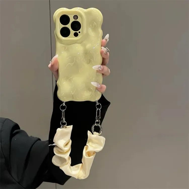 黄色陨石纹斜挎适用苹果16promax手机壳iPhone15promax防摔14pro