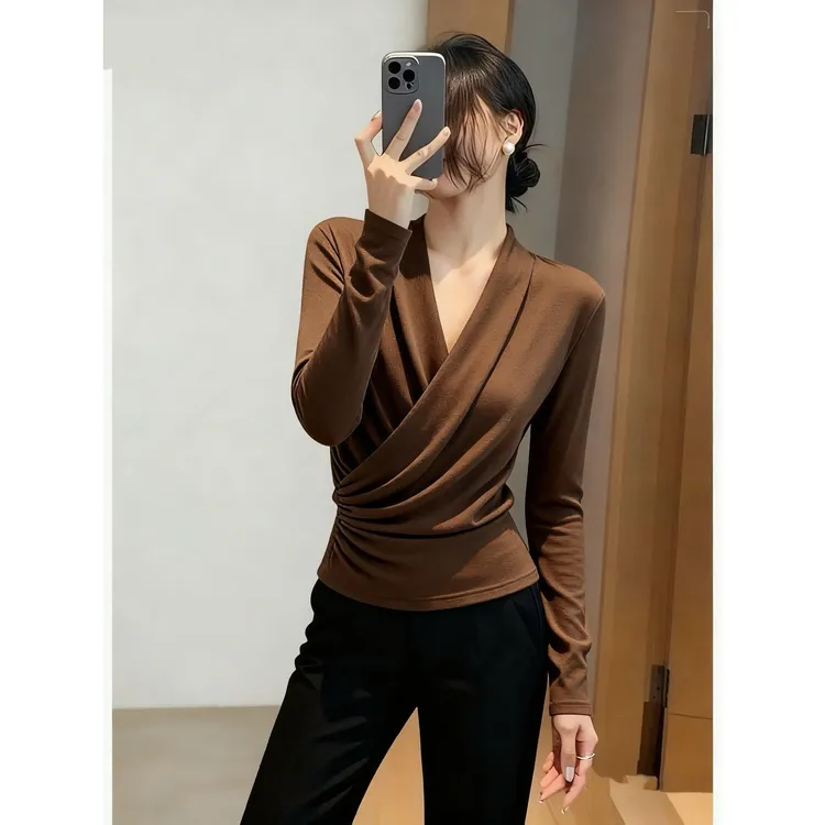 SS3097不规则纯欲风v领长袖t恤女秋季设计感收腰显瘦内搭打底衫