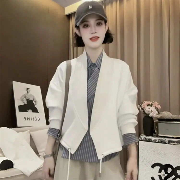 设计感洋气无扣宽松短外套女2025早秋新款气质时尚百搭开衫上衣潮