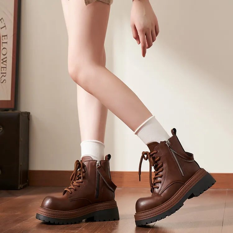 2025年新款马丁靴经典百搭复古厚底时尚靴时尚款学生百搭经典款