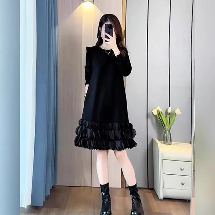 大码秋冬季新款气质减龄法式连衣裙胖mm遮肚显瘦黑色中长A字裙子