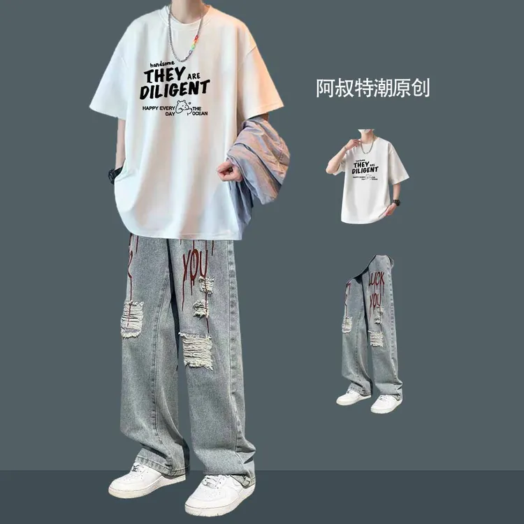 夏季短袖t恤男生帅气套装潮流港风青少年搭配牛仔裤设计感两件套