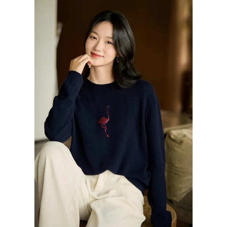 好穿不挑人」璀璨亮片刺绣火烈鸟！加厚慵懒圆领针织毛衣女冬氛围感