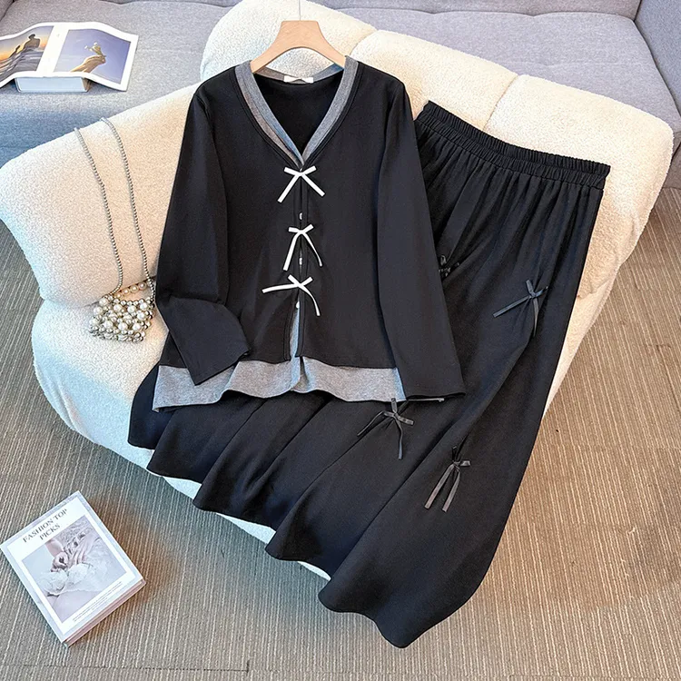 【软糖蝴蝶结】130-350斤大码女装胖mm春秋新款假两件显瘦两件套