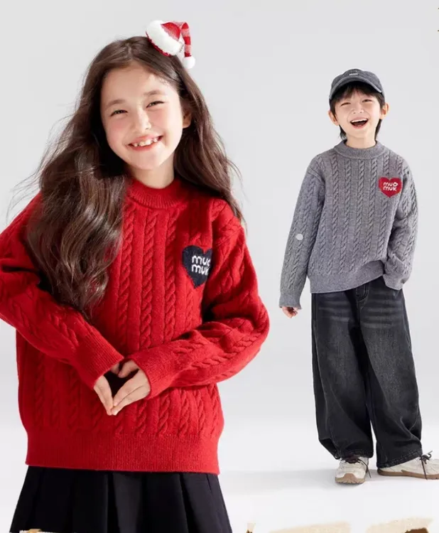 儿童毛衣红色新年服女童爱心圆领上衣中大童加厚内搭秋冬款圣诞服