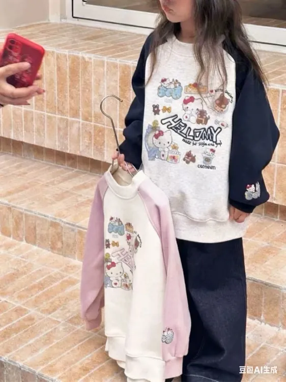305-KT猫冬款中大童小女孩洋气可爱卡通印花拼色女童卫衣儿童韩版