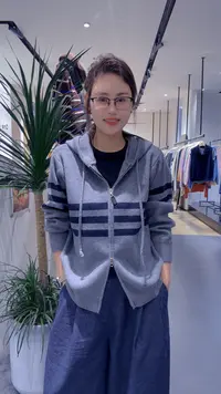 万百万横条纹帽衫针织0216