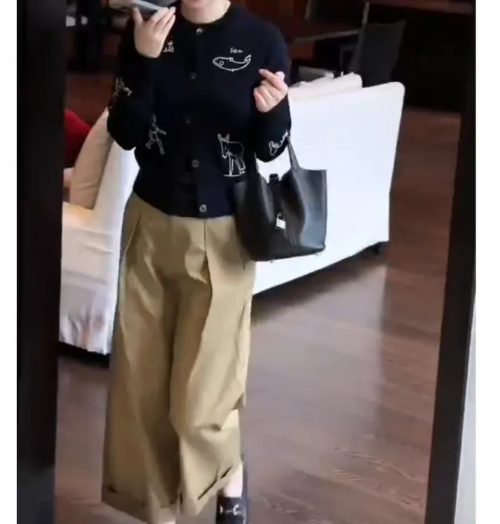 时尚潮流百搭精品女装dgd2372