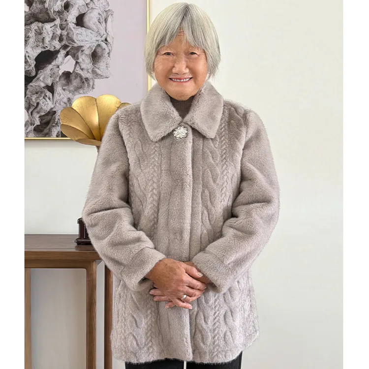 老年人女秋冬装奶奶装外套中长款加厚保暖衣服新款时尚妈妈装