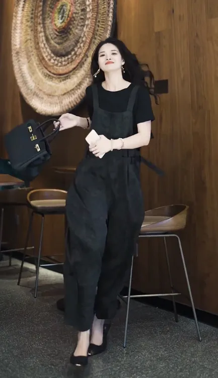 休闲气质背带裤两件套（配T）01#