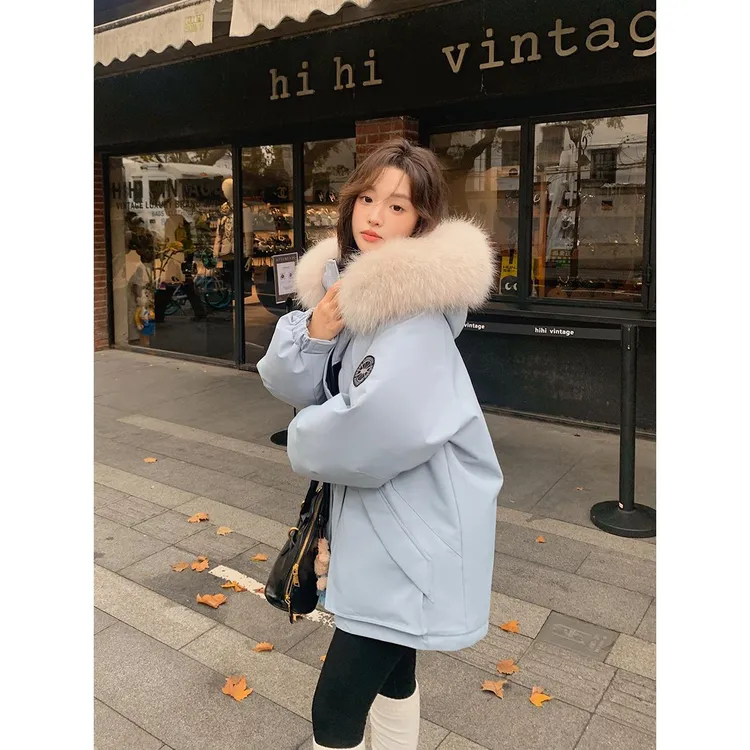 女冬季2025年新款气质宽松显瘦加绒加厚保暖连帽冲锋衣外套派克服