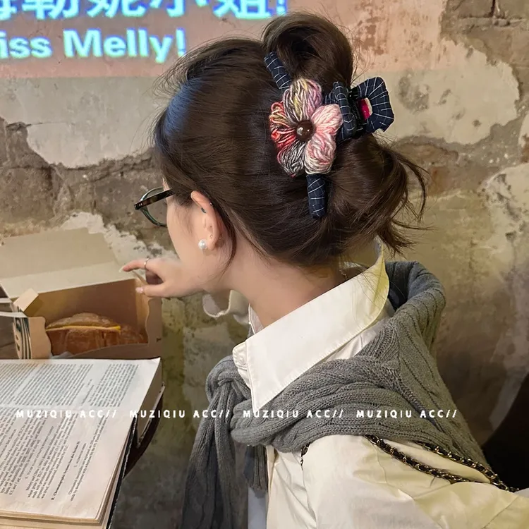 木子秋韩版晕染毛线针织花朵AB面抓夹高级感独特时髦洋气百搭发夹