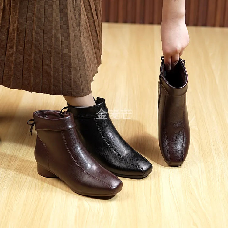 鞋子女款爆款2025新款短靴女粗跟法式女士软底皮靴百搭气质妈妈鞋