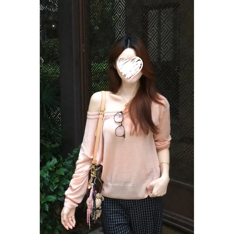 秋上新！时尚慵懒感微透露肩罩衫长袖上衣薄款显瘦针织衫 60625