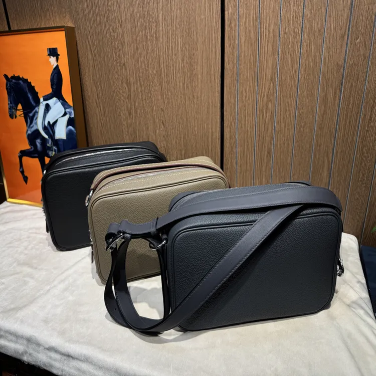 绅逸私定（On －body Mousqueton)全手工togo小牛皮 肩背包男士时尚