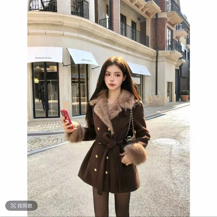 画解WAHJU 古着秀场法式复古皮毛一体系带收腰显瘦呢子大衣外套女