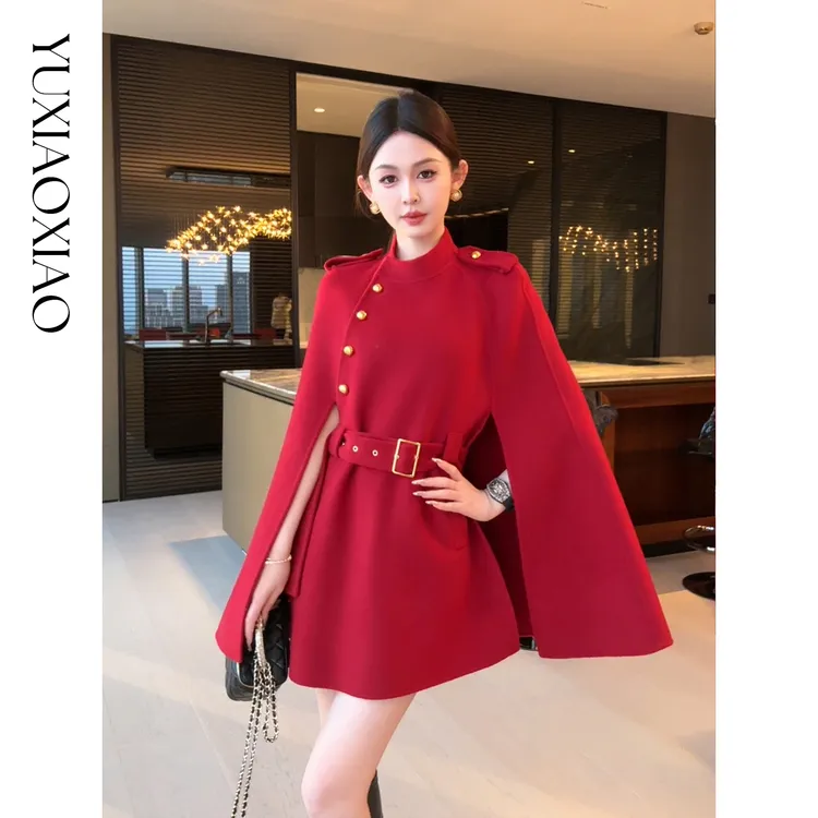 余潇潇【玫瑰勋章】羊绒羊毛混纺优雅贵气立领金属扣斗篷大衣