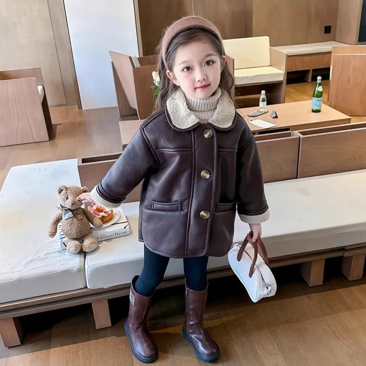 女童皮毛一体外套秋冬款2025新款儿童加绒皮衣洋气宝宝冬季皮夹克