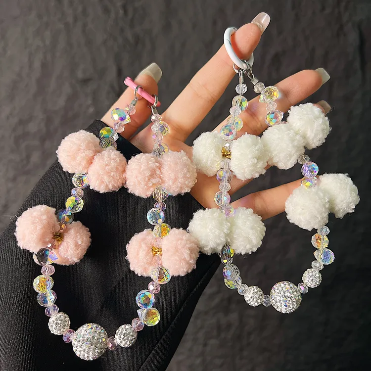 秋冬毛球串珠水滴闪钻手机挂链通用汽车钥匙扣手机链包包挂饰挂件