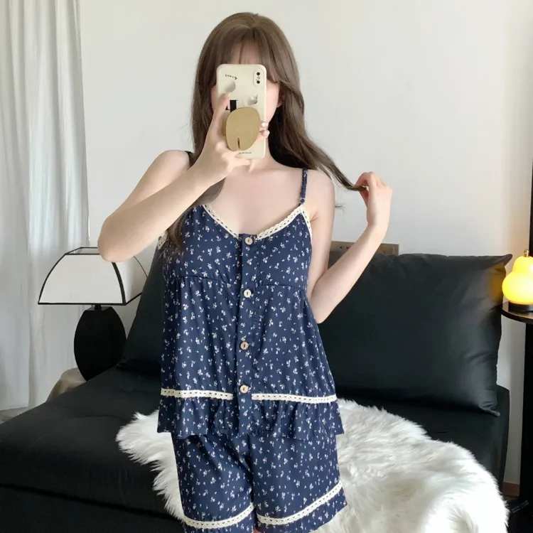 2025新款冰丝吊带胸垫睡衣女夏季纯欲风休闲甜美家居服套装加大码