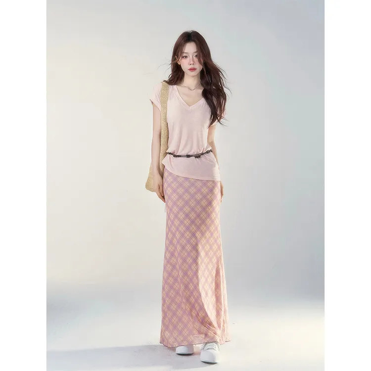 韩系慵懒V领短袖T恤上衣套装女夏季新款粉格子半身裙中长裙两件套
