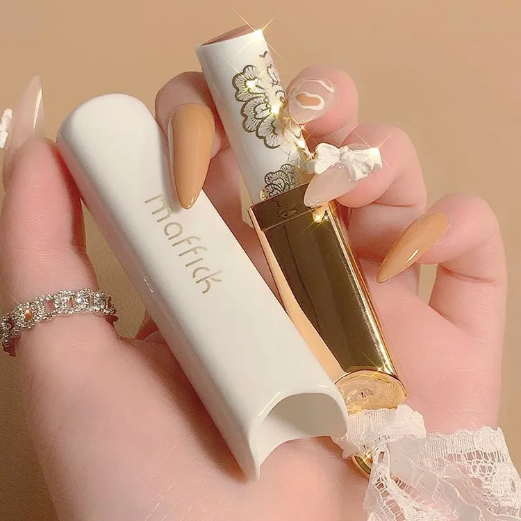 MAFFICK蕾丝蜜语轻雾哑光唇膏雾面哑光持久不掉色不沾杯显白口红