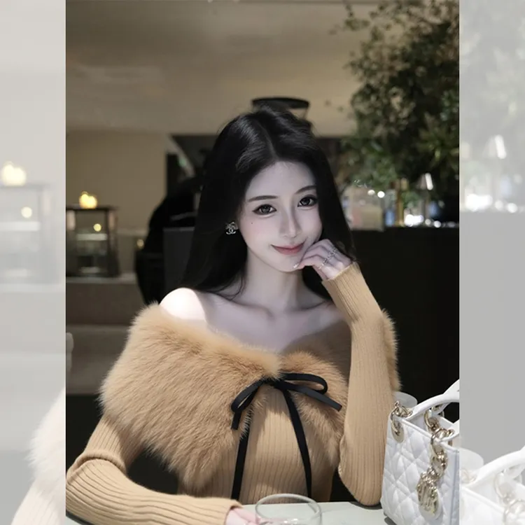 别致独特漂亮卡其色小衫毛衣女装秋冬洋气高贵毛毛领针织衫上衣服