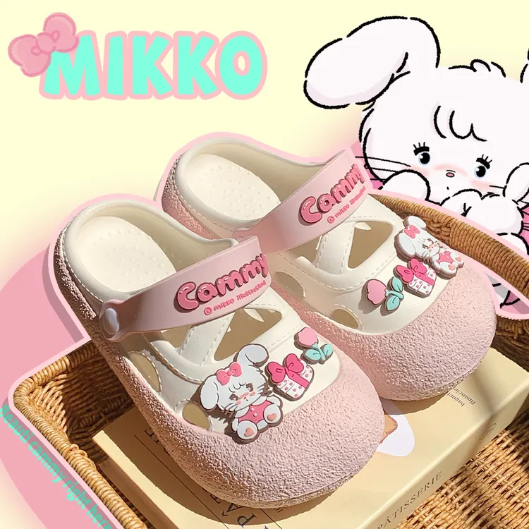 少女心联名卡通洞洞鞋女夏沙滩海边度假可爱小兔包头凉拖鞋