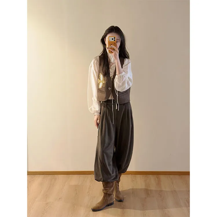 2025秋季时尚设计感通勤风修身显瘦内搭时尚简约马甲上衣阔腿长裤