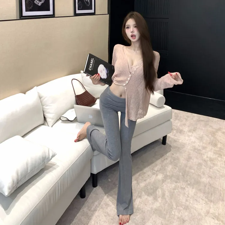 纯欲风粉色性感蕾丝拼接吊带上衣V领长袖针织衫秋季修身辣妹上衣