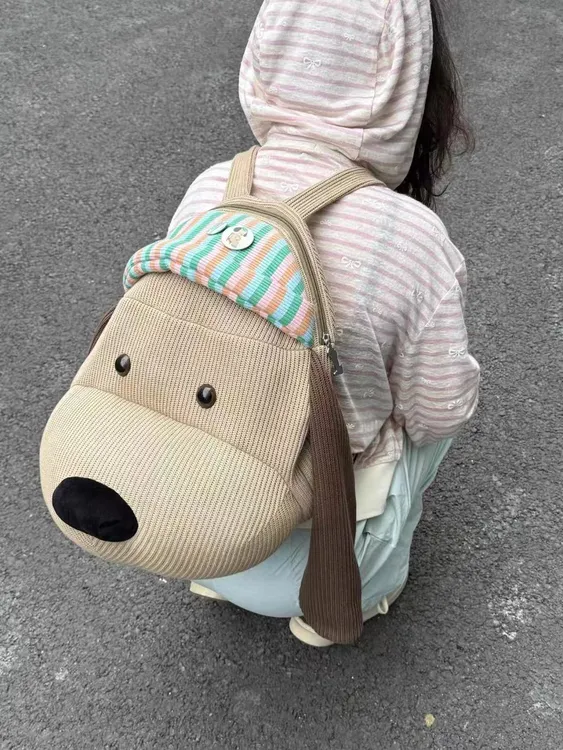 CAPKRI可爱卡通小狗双肩包女大容量电脑包学生书包百搭旅行小背包