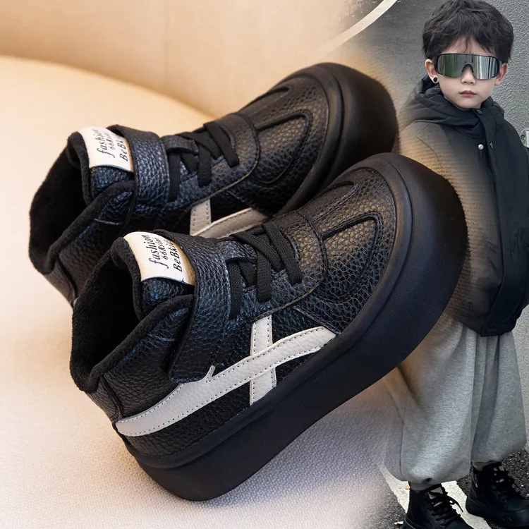 男童皮靴保暖魔术贴秋冬男女童加绒真皮短靴女中大童雪地靴小童鞋