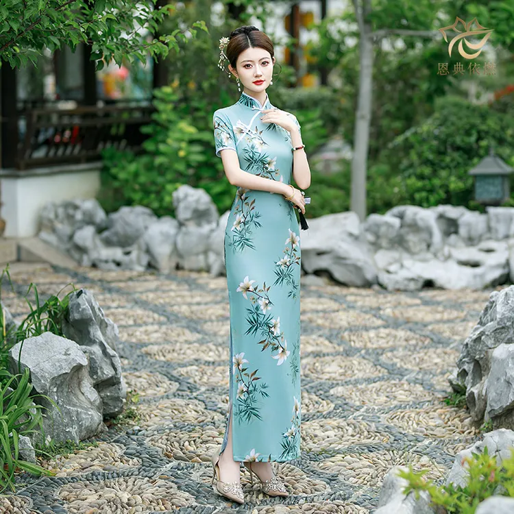 日常新款旗袍夏季长款修身改良复古走秀连衣裙年轻气质优雅演出服