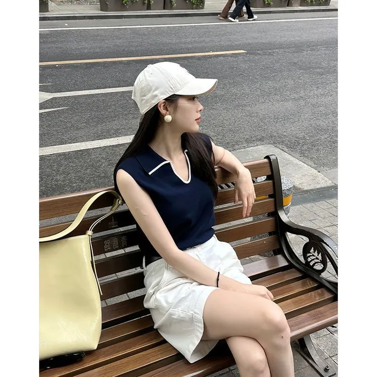 休闲贵气夏季新款辣妹简约女针织衫ins无袖显瘦气质圆领撞色上衣