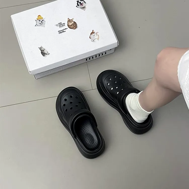 来两双 新款百搭厚底洞洞鞋女夏外穿包头拖鞋防滑软底增高踩屎感